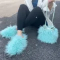 Ensemble élégant de chaussons en fausse fourrure menthe et sac à main poilu assorti - Ensemble Vert Menthe