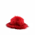 Roter Angora-Look Plüsch-Fischerhut für Damen, flauschiger Winterhut mit breiter Krempe. - Rot