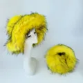 Chapeau cloche en fausse fourrure et ensemble de sacs à boules ronds en jaune vif chaud - Ensemble Jaune