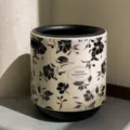 Pattumiera stile retrò francese con motivo floreale nero e bianco, capacità di 12 litri - Ombra floreale di Parigi