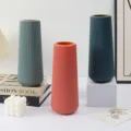 Vase décoratif rayé nordique moderne conteneur de fleurs en plastique minimaliste pour la maison - Vase à Rayures Verticales / Orange
