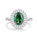 S925 sterling zilveren ring met een prachtige ovale groene edelsteen en baguette stenen. - Maat 5 / Smaragd (FDJZ-468)
