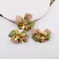 Grüner Stoff Mit Goldblättern / 10 Stück/Packung