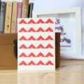 Autocollants coins photo rouges pour albums DIY et scrapbooking, faciles a utiliser et deco. - Rouge