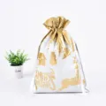 Weihnachtstüten Goldfolie Kordelzug Beutel Festliche Süßigkeiten Aufbewahrung Tasche SKU - Goldgeprägtes Rentier und Weihnachtsbaum Muster / 42*29cm / Gold