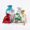 Set von bunten Weihnachtsgeschenk Kordelzug Beuteln fuer Party und Suessigkeiten Verpackung. - Neue 6 Stile, jeweils 5 Stück