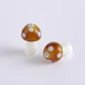 Braune weiße Flecken Pilz Glasperlen für DIY handgemachte Armbänder Halsketten Schmuck Zubehör. - Kleine Größe ca. 11*14 mm / Kaffeebraun