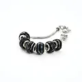 Elegantes silbernes Charm-Armband mit wunderschönen schwarz-weißen Glasperlen für elegante Damen. - 9*14mm / F Schwarze Keramik