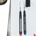 Long head marker deep hole waterproof utility pen for woodworking and bathroom marking - Simple Style Red Piece