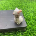 4cm natuursteen kristal alpaca beeldje, handgemaakte edelsteen lama dier standbeeld voor thuis. - Rood Netwerk Jaspis