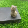 Natuurstenen gesneden alpaca beeldje variant, kristallen mineraal dierendecoratie. - Indiase Rode Jade