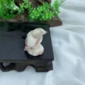 Naturstein Adler Kristall Schnitzerei Figur 3cm Edelstein Miniatur Tier Skulptur Deko. - Roter Netzjaspis