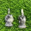 Statua di mano in pietra naturale intagliata dito medio statuetta di cristallo grigia 5cm - Labradorite