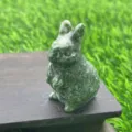 Natuursteen Konijn Beeldje Groene Edelsteen Snijwerk Kleine Dieren Standbeeld 4cm 1.5 Inch - Groene Stip Jaspis