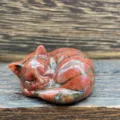 Figurine de chat endormi en cristal sculpté en pierre précieuse décoration de table 4cm - Sésame Rouge