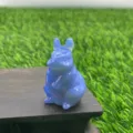 Blauwe kristallen konijnenbeeldje, 4cm natuurstenen gesneden dierendecoratie voor op bureau. - Blauwe Opaal