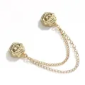 Gouden cameliabloem magneetsluiting met dubbele ketting voor kledingaanpassing. - Gepolijste camellia goud