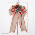 Decorazione sospesa con fiocco in iuta di Natale con pigne e bacche per festa dell'albero - Stile Pigna Bordo Rosso Juta (006)