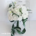 Weisser künstlicher Rosen Hochzeitsstrauch für Braut, rustikale Blumen-Deko und Fotorequisiten. - Stil 2