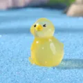 Mini figurine de canard jaune en résine micro paysage DIY accessoire mignon décor - Canard paresseux assis