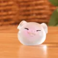 Mini figurine de cochon en resine pour micro-paysage et decoration de bureau. - Boule de riz cochon