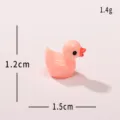 Mini pink resin duck figurine, cute DIY micro landscape ornament and accessory, 1.2x1.5cm - Solid Color Duck - Pink