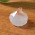 Mini figura de ajo de simulación, bonita decoración en miniatura de resina blanca y roja para DIY. - Ajo