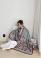 Donna autunno inverno effetto cashmere stampa paisley scialle con frange foulard - Fiori paisley blu