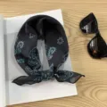Retro paisley print cotton square scarf, stylish necktie and fashion accessory for women. - Picture #10