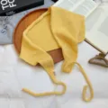 Foulard tête en tricot jaune pour femme, écharpe d'hiver en laine douce et stylée. - Jaune