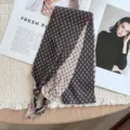 Retro Japanese knit small scarf with chic jacquard pattern and wooden bead fringe accents. - 09 Grey Small Checkered