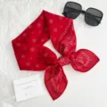 Rode paisley print vierkante sjaal, katoenen gevoel haarband veelzijdige dameshoofddoek. - Paisley Hexagram / Rood