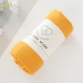 Sciarpa plissettata inviscosa tinta unita da donna, lunga foulard traspirante scialle giallo. - Giallo