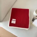 Gezellige rood-witte gebreide wintersjaal zachte warme paar mode stilvolles accessoire elegant ontwerp - Wijnrood