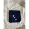 Donkerblauwe gebreide wolmix sjaal met schattig geborduurd puppyontwerp, warme winterhalsdoek - Marineblauw