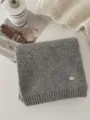 Koreaanse stijl effen kleur dikke warme wollen winter sjaal met metalen badge - Middelgrijs