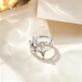 Anillo abierto asimétrico de estrella de cuatro puntas de acero de titanio, ajustable. - Estrella Doble de Cuatro Puntas / Plateado