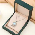 Chic cloud lock pendant necklace, elegant clavicle chain with small bells for women style. - Silver