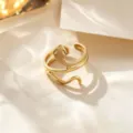 Anillo abierto de serpiente dorada en acero de titanio ajustable, joya elegante mujer. - Anillo de Serpiente / Dorado