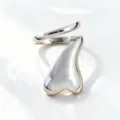 Fashion minimalist open ring, modern metallic curved design, stylish statement jewelry for women. - Silver Wide Heart