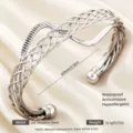 Edelstahl offener Armreif, verstellbares geflochtenes Silber Armband für Damen Schmuck. - Silber Z-Form Welle Verflochten
