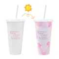 Gobelet en plastique à changement de couleur UV avec paille et motif floral de rose sensible. - 701-800ml / Mugs changeant de couleur