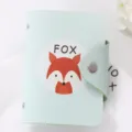 Hellgrüner PU-Leder Kartenetui mit süßem Fuchs-Druck, kompakte Mini-Brieftasche mit Fächern. - Fuchs