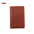 Custodia per passaporto in pelle PU marrone con motivo coccodrillo, portafoglio elegante. - Marrone scuro