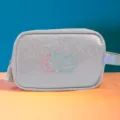 Borsa cosmetica da viaggio portatile con finitura glitterata, elegante pochette trucco. - Argento