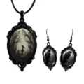 Gotisches Raben Schmuckset mit schwarzem filigranen Anhänger Halskette und passenden Ohrringen. - Set 2