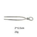 Minimalistische Metall U-Haargabel, stilvoller Haarstab für elegante Dutt und Hochsteckfrisuren. - Geknotet Gefalteter Stil (1409-2) / Silber