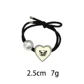 Eenvoudig haarelastiekje met schattige panda hart hanger en parel voor elegante paardenstaart stijl. - Hart Panda Hanger Stijl (1124-8)