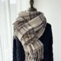 Femme automne hiver chaud plaid imitation cachemire écharpe à franges cache-cou - Kaki