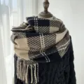 Écharpe à carreaux et franges pour femme, col d'hiver chaud et confortable élégant. - G-HY14 noir